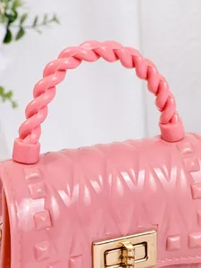 Schicke mini Jelly-Handtasche in Bonbonrosa mit geflochtenem Griff und Rautenmuster