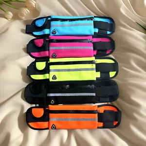 Ceintures de course imperméables en plusieurs couleurs avec bandes réfléchissantes et zips.
