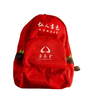 Leichter faltbarer roter Outdoor-Rucksack mit großer Kapazität für Wandern und Reise