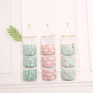 Borsa Portaoggetti Appesa a 3 Tasche in Lino di Cotone Impermeabile Organizzatore da Parete con Barra in Legno per Casa Camera da Letto