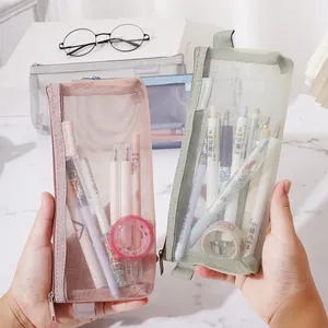 Grote mesh etui in diverse pastelkleuren met transparant nylon ontwerp voor stationery