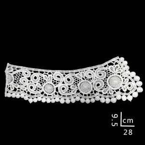 Detail view of white hollow lace collar with 9.5cm x 28cm measurement markings