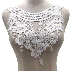 White floral water-soluble lace collar applique with hollow embroidery for DIY sewing