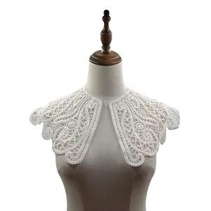 Cuello Falso Hanfu Cloud Shoulder Encaje Bordado Chal Blanco Encaje Calado Capa para Mujer Accesorios de Chal Chino Vintage