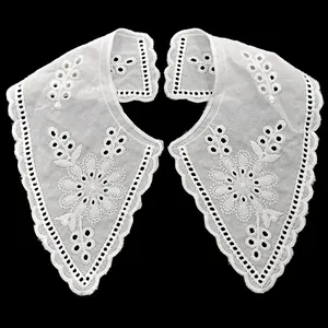 Vintage Embroidered Detachable Collar For Women Elegant White Eyelet Floral Lace Fake Collar Garment Trims Lace Accessories