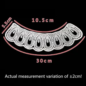 White water-soluble lace collar detail with dimensions of 5.5cm, 10.5cm, and 30cm.