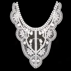 Faux Col Brodé en Maille de Soie de Lait Blanc Bordure en Dentelle Floral Ajouré Accessoire de Couture DIY Applique Décoration Élégante