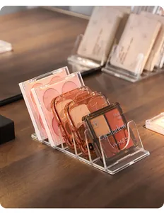 Transparante acryl bureau-organizer voor oogschaduwpaletten en diverse make-uppoeders.