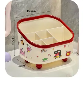 Vista detallada que muestra dimensiones de 15,5x13x12,5 cm de este organizador de mesa