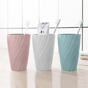 Set of 3 spiral texture mouthwash cups in pastel colors for bathroom decor
