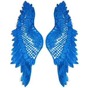 Detaillierte Ansicht der blauen wasserlöslichen Polyester-Spitzenflügel-Patches