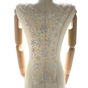 Aplique de Encaje Bordado de Seda de Leche de Poliéster Blanco Parche de Satén Flor de Ciruelo para Coser Vestidos de Novia