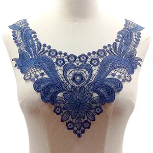 Applique de col en dentelle hydrosoluble bleu marine complexe pour la décoration de vêtements