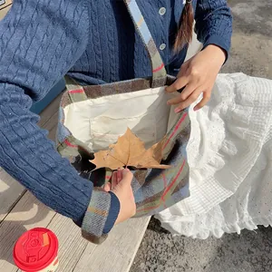 Retro wool plaid tote bag autumn winter large capacity casual shoulder bag daily details view.