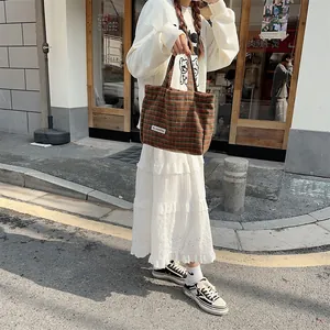 Minimalist vintage plaid wool tote bag for women, stylish autumn winter casual handbag design