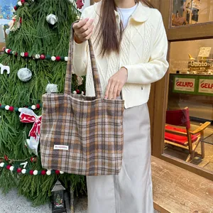 Retro brown plaid woolen tote bag for women, large capacity autumn winter shoulder handbag.