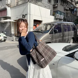 Autumn winter large capacity vintage plaid woolen tote bag stylish casual shoulder bag.