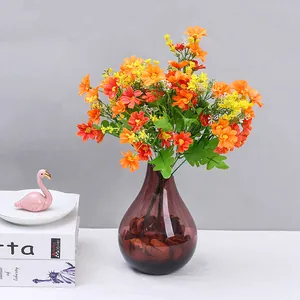 Bouquet di fiori artificiali margherite fiori di plastica finti decorazione per casa giardino.