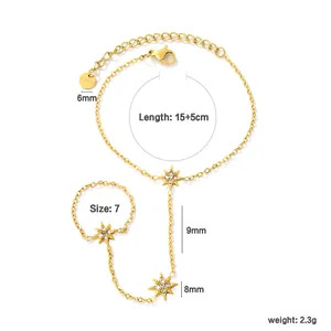Vue détaillée du bracelet-bague étoile en acier doré avec spécifications techniques.