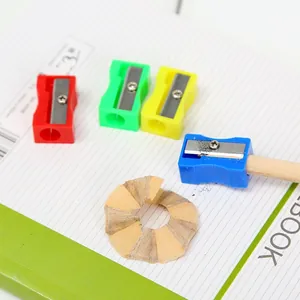 Manual Plastic Square Pencil Sharpener Single Hole Handheld Pencil Sharpening Tool Student School Office Stationery Supplies