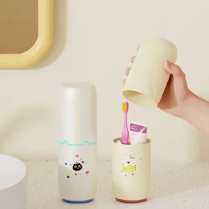Draagbare reistandenborstel- en tandpasta-opbergset met schattig cartoonontwerp