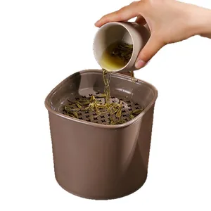 Desktop mini tea dregs filter trash can with drainable layer for office waste disposal