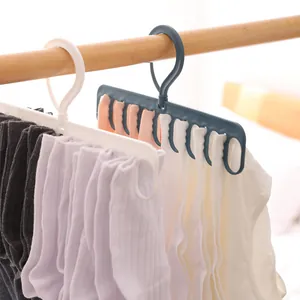 Appendiabiti multifunzionale per calzini e biancheria intima con dieci ganci per la casa.