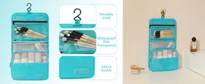 Dettagli della borsa da toilette blu da appendere con gancio e scomparti in PVC.