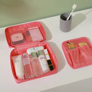 Tragbare doppelschichtige rosa Reisekosmetiktasche mit Fächern