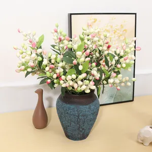Branches de baies d'olivier artificielles à 5 fourches dans un vase bleu pour la maison