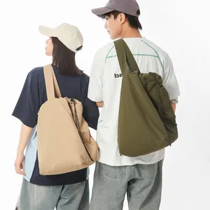 Minimalist large capacity nylon tote bag for men and women unisex sports shoulder bag