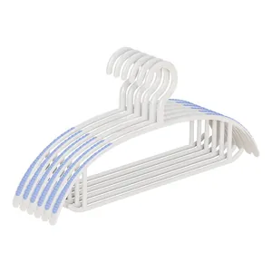 Juego de 6 perchas blancas antideslizantes con goma azul para secado sin marcas