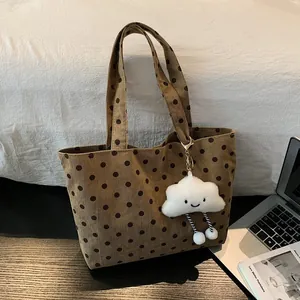 Lässige Cord Polka Dot Bedruckte Tote Bag Große Kapazität Umhängetasche Mit Süßem Wolken Anhänger Für Damen Alltag Pendeln