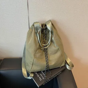 Sac à dos seau léger vert olive avec cordon de serrage et grande capacité d'accueil