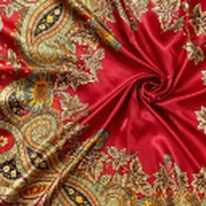 Écharpe en similisie rouge avec imprimé paisley pour femmes accessoire de mode élégant