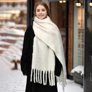Damen Mode Weich Polyester Schal Winter Warm Einfarbig Lang Schal Quasten Fransen Schal Elegant Pashmina Wickel Für Damen