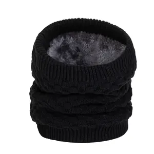 Schwarzer gefütterter Strick-Halswärmer Winter Outdoor Kälteschutz verdickter Schal
