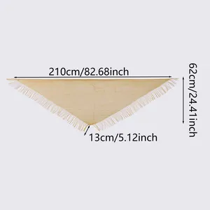 Vue détaillée du châle triangulaire en soie dorée avec mesures précises de dimensions