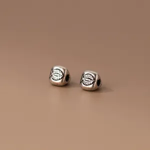 Perline distanziatrici triangolari in argento sterling 925 con motivo a spina di pesce