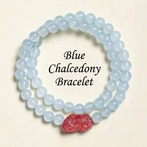Bracelet élégant à double couche en calcédoine bleue avec breloque en quartz fraise