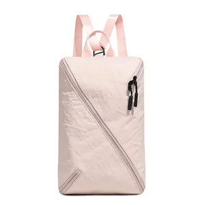 Sac à dos en nylon rose clair minimaliste avec fermeture éclair diagonale décontracté