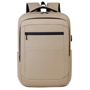 Professionele beige zakelijke laptoprugzak met diverse handige functionele ritsvakken