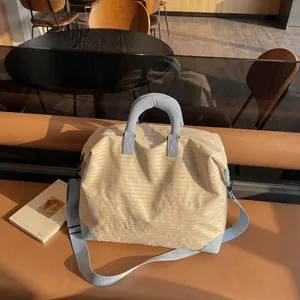 Borsa da Viaggio in Nylon Poliestere Espandibile di Grande Capacità Borsa Sportiva Impermeabile per Weekend Uomo Donna Borsa Bagaglio alla Moda
