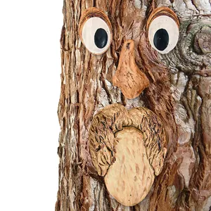 Decoración de jardín creativa con cara de árbol y rasgos faciales de resina divertida