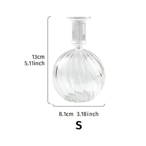 Transparante glazen kaarsenhouder maat S, afmetingen 13 cm hoog en 8,1 cm breed