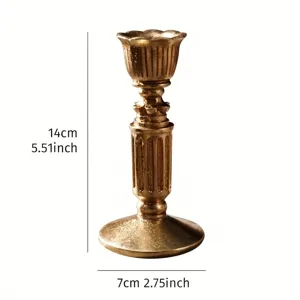 Candelabro de flores clásico francés en oro vintage con dimensiones detalladas