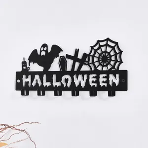 Schwarzer Metall Halloween Schlüsselhalter mit Haken und Geister Spinnennetz Wanddeko.