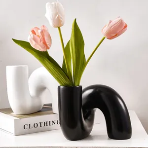 Vase en résine courbé créatif moderne en forme de U décoration d'art pour table