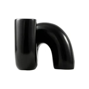Vase artistique moderne en résine noire en forme de U pour décoration de table