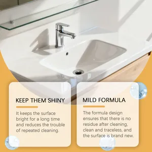 Detalle de lavabo blanco brillante limpiado con agente de pulido multiuso